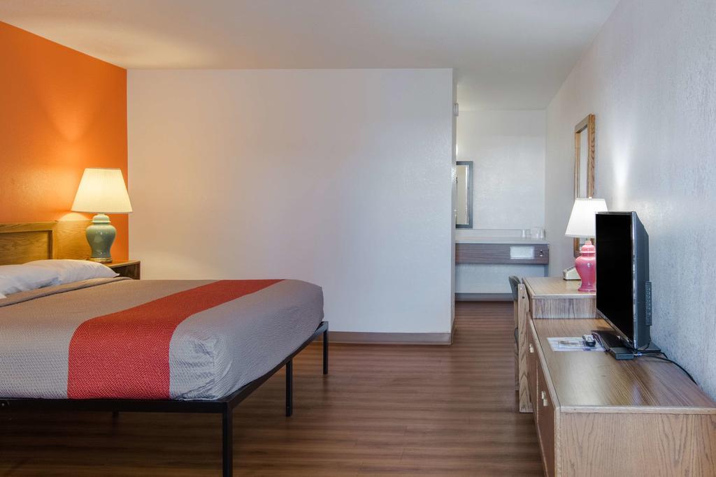 Motel 6-Madras, Or Kültér fotó